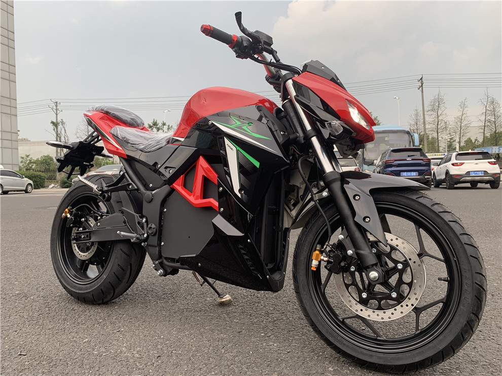 Motocicletta Elettrica con Sed - 72V 5000W Electric Motorcycle recensione e prezzo