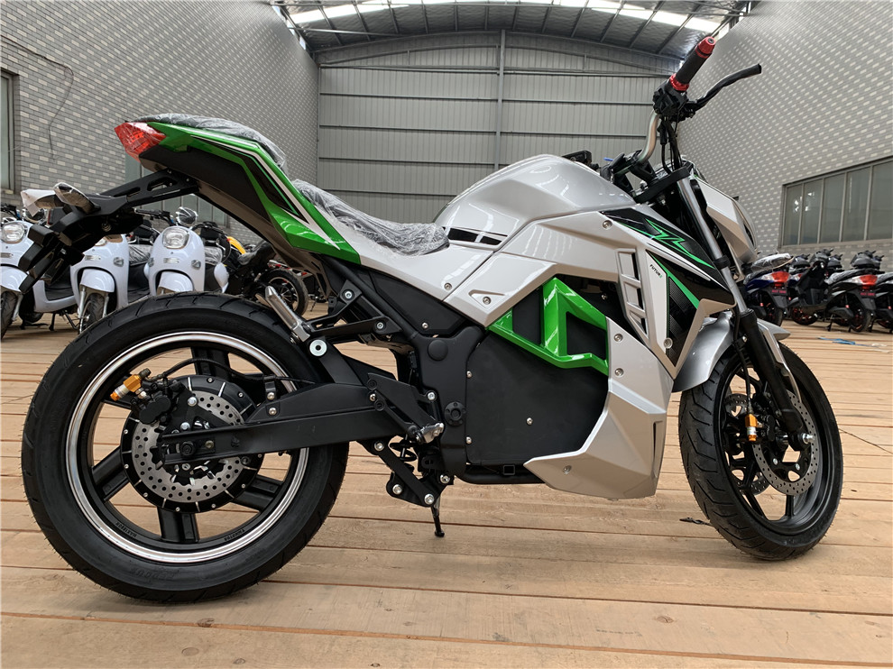 Motocicletta Elettrica con Sed - 72V 5000W Electric Motorcycle recensione e prezzo