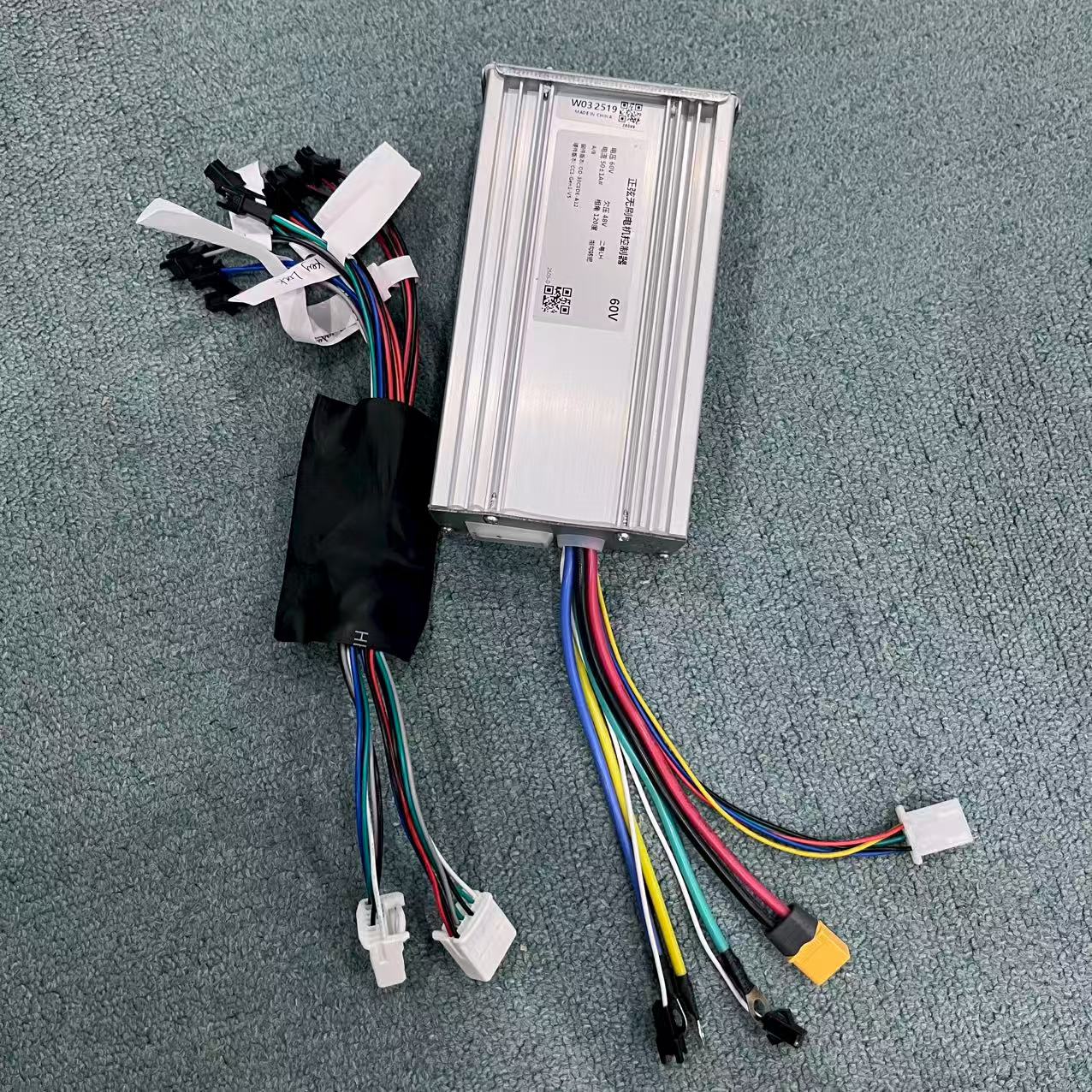 Buona qualità 60V 5600W 6000W  - 60V 5600W Dual Motor Electric Scooter recensione e prezzo