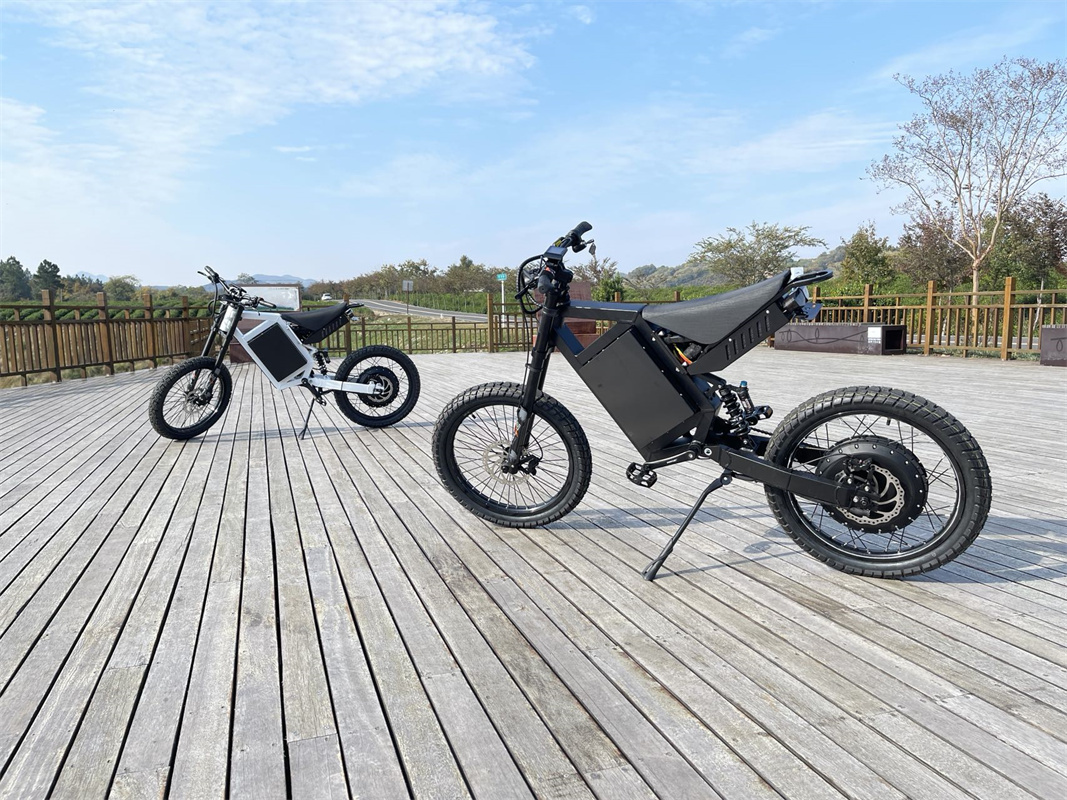 Campione all'ingrosso disponib - 8000W Stealth Bomber Ebike recensione e prezzo